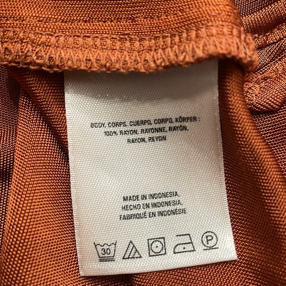 ANTHROPOLOGIE Claremont Draped Cami - Picture 7 of 7